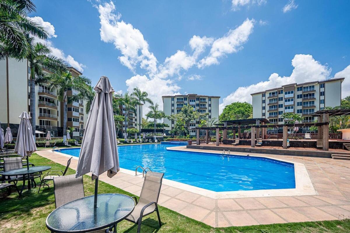Apartment 2-17 Beautiful Costa Linda